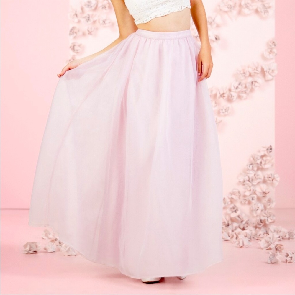 Lauren Conrad runway formal skirt in dusty blush
